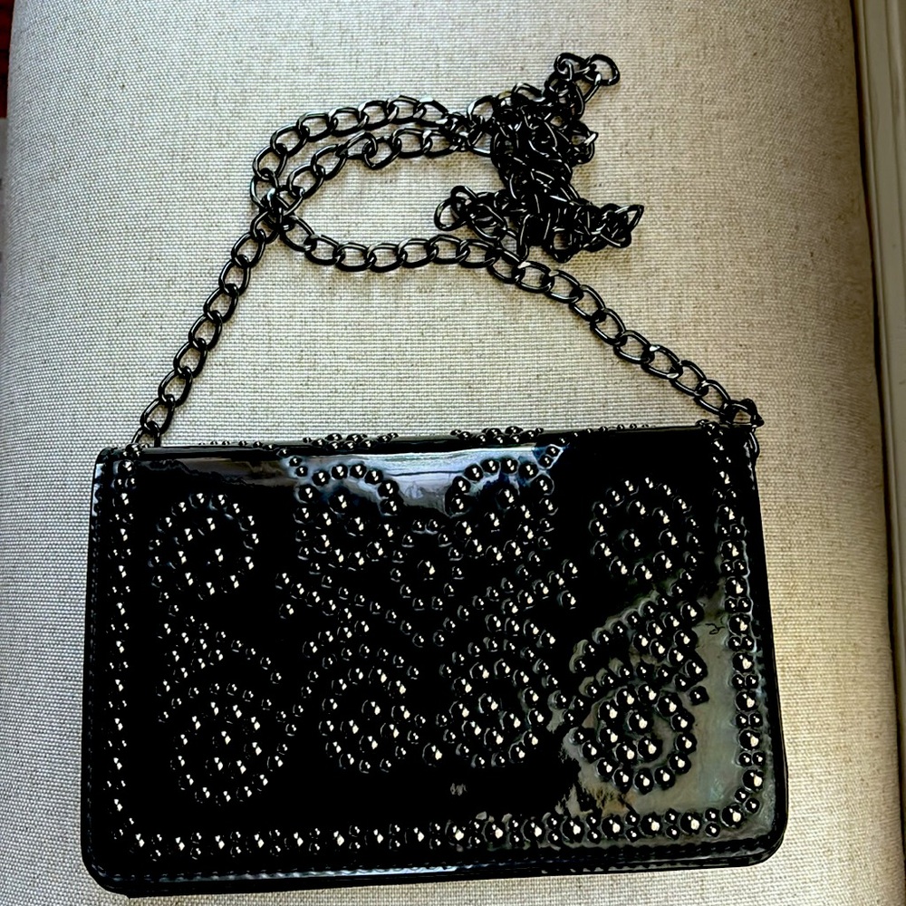Crossbody bag with studs, black